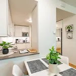 Starhomes Double Lux 7 *
