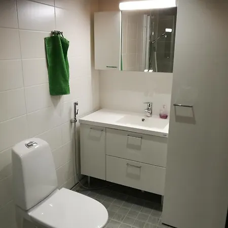 Cozy 2br Lux7, Free Private Garage Appartamento Oulu